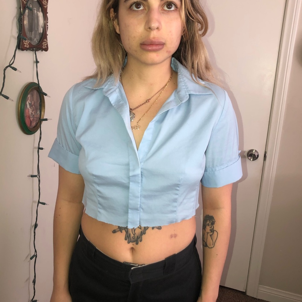 Crop top - Picture 2 of 3